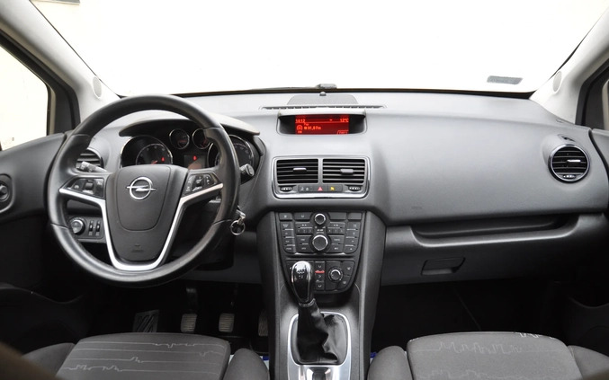 Opel Meriva cena 21900 przebieg: 151000, rok produkcji 2010 z Wałbrzych małe 67